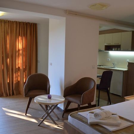 Apartments Tmv Dragovic Sveti Stefan Exterior foto