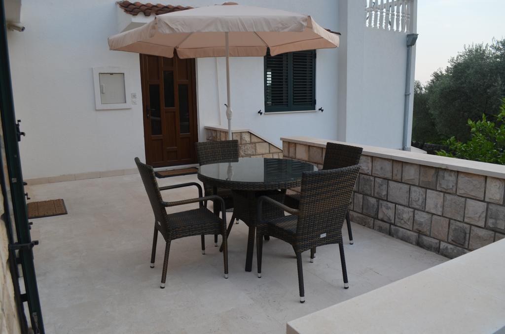 Apartments Tmv Dragovic Sveti Stefan Zimmer foto