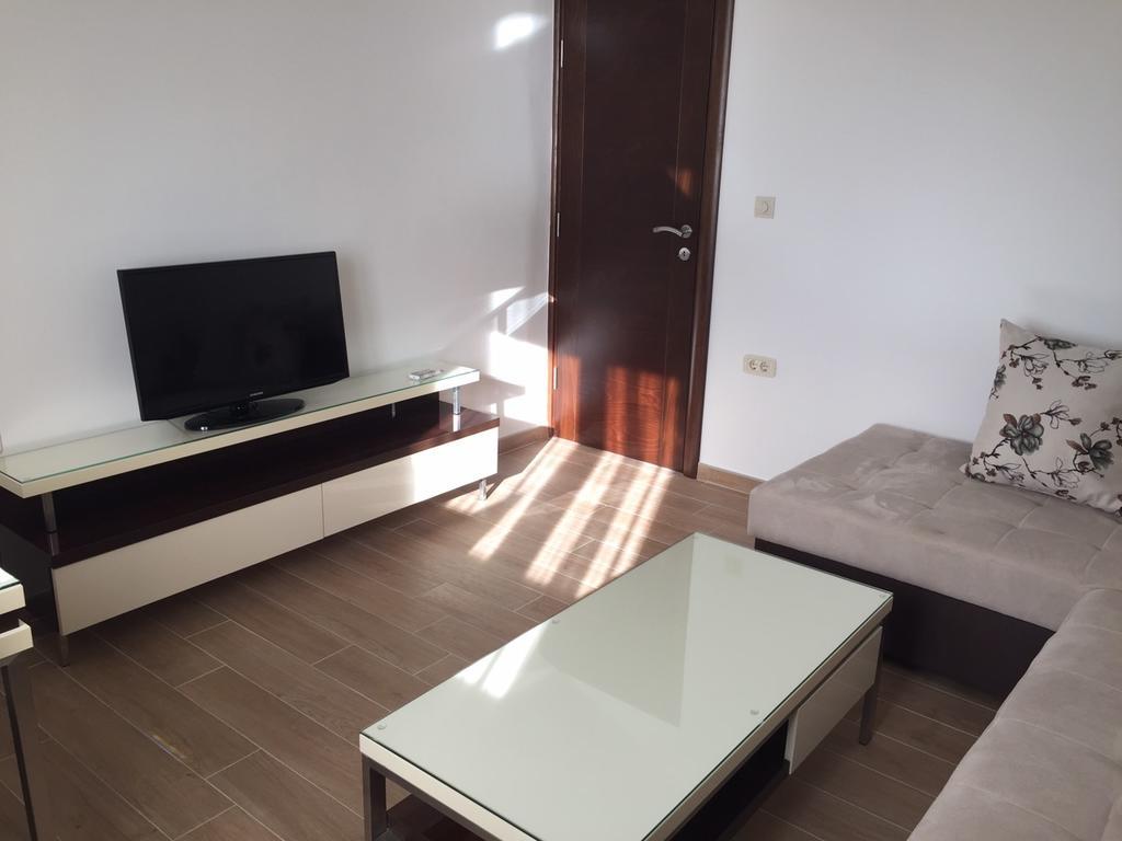 Apartments Tmv Dragovic Sveti Stefan Zimmer foto