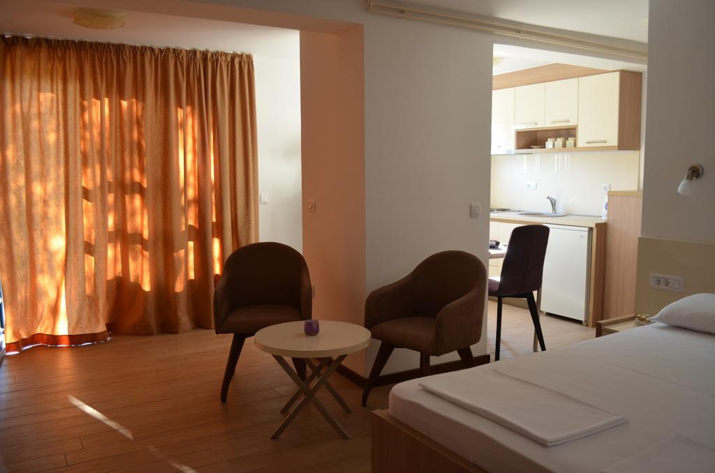 Apartments Tmv Dragovic Sveti Stefan Exterior foto